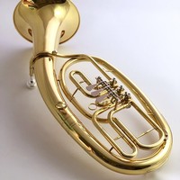Vente en gros de trompes ténor à trois valves en Si bémol, trompes barytons à quatre valves, tubas et sousaphones pour les performances de bandes musicales