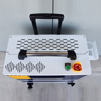 Instrument de micro-nettoyage laser Quantum-Cascade 100W pour la maintenance des composants informatiques et la préservation des systèmes cryogéniques