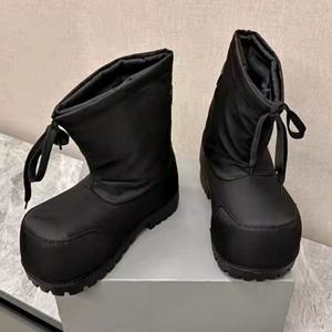 Bottes de neige montantes à bout rond et semelle épaisse, en daim, à lacets, semelle en caoutchouc, légères, respirantes, blanches/noires, mode hiver - Product Image 6