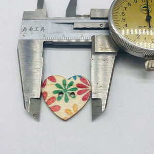 Декоративные пуговицы в форме сердца - Product Image 5