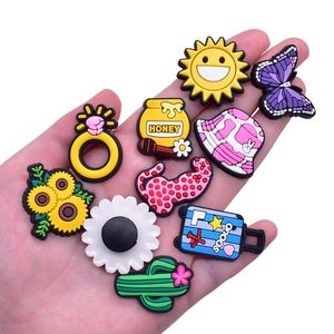 Cartoon <b>Garden</b> PVC <b>Clog</b> Charms DIY Removable Soft Rubber Decorative Buckles Shoes Flower Gardening Shoe Accessories - Product Image 1