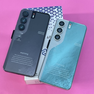 โทรศัพท์มือถือรุ่นใหม่ Camon 40 Pro ปี 2025 หน่วยความจำ 16GB+1TB สมาร์ทโฟนปลดล็อค รองรับสองซิม โทรศัพท์ 5G หน้าจอ HD ขนาด 7.3 นิ้ว - Product Image 3