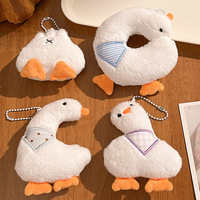 Adorable porte-clés en peluche en forme de canard, joli breloque de sac, pendentif doux en peluche pour jeunes et adolescents, idéal pour la décoration de sac à dos, cadeau de vacances