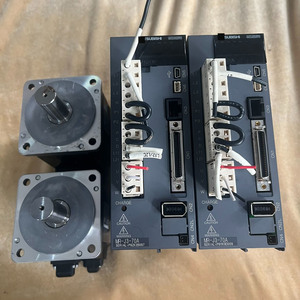 Unidad y Motor MR-J3-70A HF-KP73 - Product Image 1