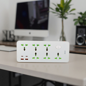 Nuevos enchufes de tira de alimentación con puertos USB Extensión eléctrica Multi Socket 13A Enchufe nominal con enchufe - Product Image 2