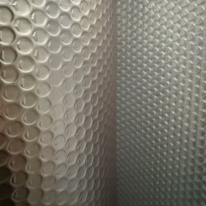 Film bulle d'aluminium réfléchissant coloré pour isolation thermique avec garantie d'un an pour usage en entrepôt - Product Image 4