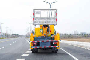 รถบรรทุกอีซูซุ 32M KV100 ใหม่ ขับเคลื่อน 4*2 เครื่องยนต์ดีเซล สำหรับงานที่สูง ควบคุมด้วยระบบไฮดรอลิก ยูโร 6 กำลัง 150-250 แรงม้า เกียร์ธรรมดา - Product Image 5