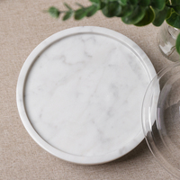 Support à gâteau rond en marbre naturel de luxe, écologique, moderne, blanc et vert, pour la présentation de pâtisseries de mariage