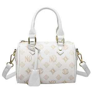 <span class=keywords><strong>กระเป๋า</strong></span>โท้ทสะพายไหล่ข้างเดียวสุดหรูสำหรับผู้หญิง แบรนด์ดัง ดีไซเนอร์ <span class=keywords><strong>กระเป๋า</strong></span>สะพายข้าง <span class=keywords><strong>กระเป๋า</strong></span>ถือ ปิดด้วยซิป ผ้าโพลีเอสเตอร์ กำลังเป็นที่นิยม ใหม่ล่าสุด ทำจากหนัง PU - Product Image 3