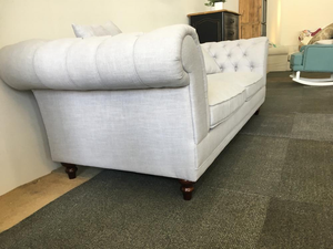 <strong>Stylish</strong> Wood Chesterfield Fabric Tufted Button Recliner Sofa for Hotel Lobby Living Room <strong>Couch</strong> for Waiting - Product Image 3