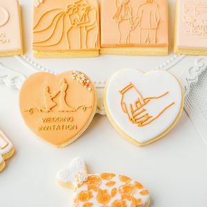 แม่พิม<span class=keywords><strong>พ</strong></span>์คุ้กกี้อะคริลิค ลายวาเลนไทน์ สำหรับปั๊มลายบนฟองดองต์ แม่พิม<span class=keywords><strong>พ</strong></span>์เค้ก อุปกรณ์ทำขนม แม่พิม<span class=keywords><strong>พ</strong></span>์ปั๊มลายบนดินเหนียวสำหรับคุ้กกี้ แบบกำหนดเองได้ - Product Image 4