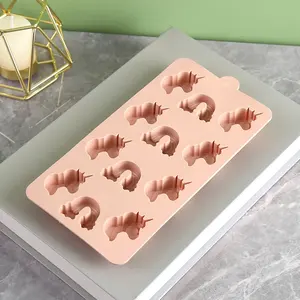 OEM muestra gratis 12 agujeros forma de unicornio molde de silicona para dulces bandeja de cubitos de hielo de silicona molde de <span class=keywords><strong>Chocolate</strong></span> del arco iris Moldes Para Hornear - Product Image 4