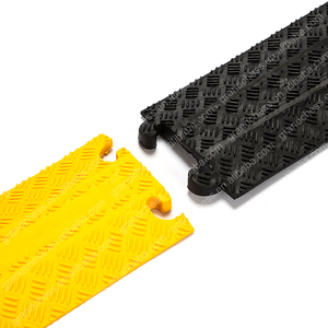 Ngoài trời trong nhà tổ chức sự kiện cao su thẳng góc vàng Áo khoác công nghiệp bảo vệ cáp đoạn đường nối cáp bảo vệ va chạm - Product Image 4