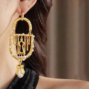 Vintage Palace Style Gold Plated <b>Drop</b> <b>Earrings</b> for Women High-End <b>Fashion</b> with Exaggerated Rhinestone Long - Product Image 4