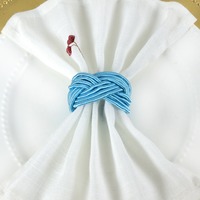 Anneau de serviette rond tissé à la main coloré pour la décoration de table