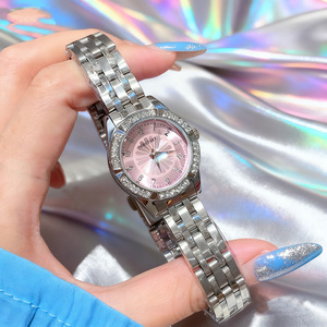Montre pour femmes en cristal de haute beauté, élégante et délicate, montre-bracelet à quartz pour femmes - Product Image 2