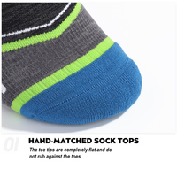 LONGFEI Vente en gros de chaussettes de sport de haute qualité pour femmes et hommes, avec logo personnalisé, chaussettes de compression, chaussettes de course à pied, chaussettes de basket-ball