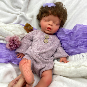 Bébé Reborn en Silicone Réaliste avec Cheveux Implantés à la Main, Peau Bronzée 18/20 pouces, Corps Entièrement en Silicone Souple, Poids Réaliste, Cadeaux de Collection - Product Image 3