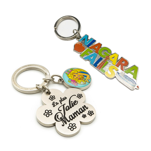 Épingles en émail métallique créatives et amusantes pour voitures, vêtements - Broche de <span class=keywords><strong>film</strong></span> de science-fiction de dessin animé, badge de col, accessoires - Imprimé - Product Image 4