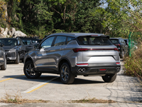 Nouvelle voiture Geely Coolray 2026 à prix réduit, SUV compact essence 5 places, conduite à gauche, pour l'exportation