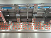 Ligne de liaison automatique pour impression flexographique de carton ondulé, machine d'impression, de rainurage et de découpe en ligne