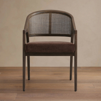 Hotel- und Restaurant-Stühle: Hellfarbener Massivholz-Armlehnstuhl mit Rattan-Rückenlehne und Polsterung für USA und Australien
