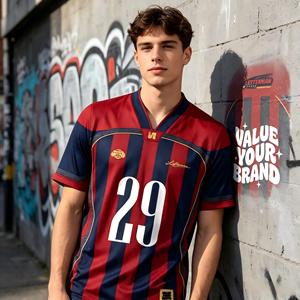 Camiseta de Fútbol Personalizada al por Mayor, Tejido Transpirable de Secado Rápido, Logotipo, Número y Nombre del Equipo Personalizables para Clubes Deportivos - Product Image 5