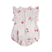 Barboteuse d'été pour bébé fille, tenue en coton rose imprimé cerises, manches volantées, boutons-pression, vente en gros pour boutiques