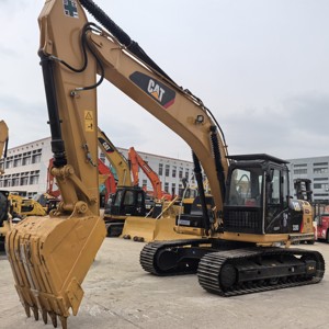 รถขุดตีนตะขาบ CAT 320D มือสองสภาพดี ชั่วโมงการทำงานน้อย พร้อมขาย - Product Image 1