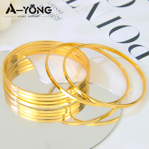 Ayong đồ trang sức đơn giản <span class=keywords><strong>22K</strong></span> mạ vàng Bangle bán buôn thanh lịch không xỉn Brass Bangle Set cho phụ nữ - Product Image 4