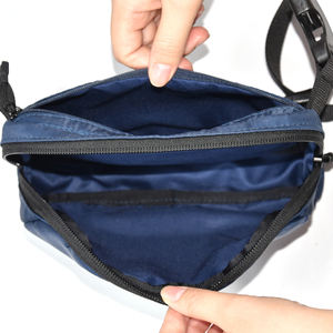La cantidad inicial más baja fabricante Venta caliente moda deportes hombres bolso de la cintura impermeable personalizado micro logo bolso de hombro - Product Image 5