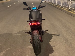 FSMOTO CH18090-DMG Modèle Devil Moto électrique <span class=keywords><strong>de</strong></span> course sportive à moteur central sans balais haute performance 8000W 72V Vitesse maximale 130 km/h - Product Image 4