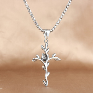 Stainless Steel <b>Cross</b> Flower Pendant Themed Pendants For Men And Women Fashion Necklace - Product Image 2