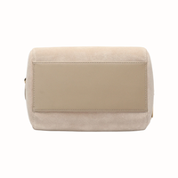 Sac carré de luxe personnalisé en daim avec fermeture éclair et poignée souple, sac à bandoulière tendance pour femme, sacs de bowling, fabricant de sacs pour femmes