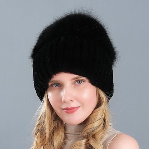 <span class=keywords><strong>Sombrero</strong></span> de invierno de piel de zorro de invierno para mujer, <span class=keywords><strong>sombrero</strong></span> de <span class=keywords><strong>paja</strong></span> protector de oreja de punto coreano cálido grueso - Product Image 2