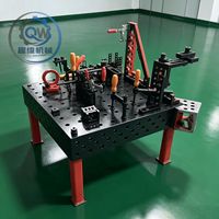 Banc de soudage flexible en fonte ductile 3D avec accessoires de positionnement pour les opérations de soudage métallique quotidiennes en atelier