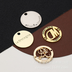 Targhetta con logo personalizzabile in acciaio inossidabile il segno dei mostri in lega piccolo mostro appendere il segno in metallo - Product Image 2