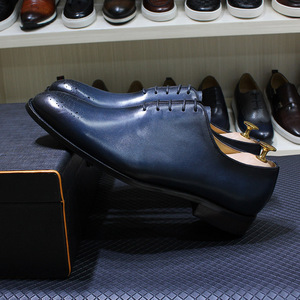 2026 New Men's Best-selling <b>Wash</b> Retro-style Loafers Men Slip-on Leather Casual Shoes Men Abrasion Resistance Driving Shoes - Product Image 3