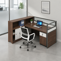 Poste de travail modulaire en L en bois pour centre d'appels, bureau ergonomique exécutif avec cloison de séparation