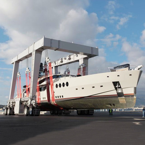 Grue élévatrice de voyage <span class=keywords><strong>pour</strong></span> palan de <span class=keywords><strong>bateau</strong></span> de 308 tonnes à vendre transporteur à cheval de yacht <span class=keywords><strong>pour</strong></span> <span class=keywords><strong>bateau</strong></span> de levage - Product Image 2