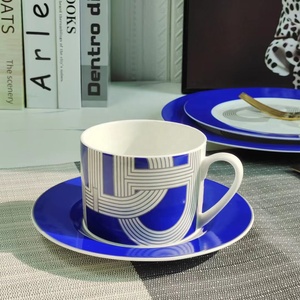 Hot Sale Nordic Luxury Bohemian Design 2pcs <b>Blue</b> Runway Porcelain Plate <b>Set</b> with Gift Box for Restaurant - Product Image 6