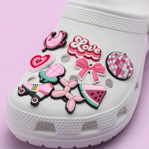 Breloques de chaussures roses mignonnes pour femmes et filles, décorations esthétiques en PVC pour sabots, sandales, bracelets, cadeaux de fête - Product Image 2