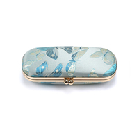 Boîte à lunettes rigide en métal brodée d'un motif papillon, boîte de protection pour lunettes résistante à la pression, vente en gros