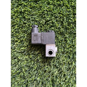 Válvula Solenoide Gemu 334 DC24V, Accesorio de Soporte para Mantenimiento de Equipos de Automatización Industrial - Product Image 1