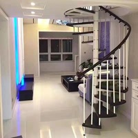 Villa Appartement Hôtel Préfabriqué Décoratif Installation Facile Bois Bande de roulement Intérieur Droit Stringer Escalier Flottant
