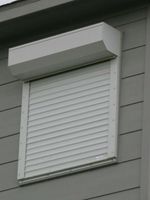 Fenêtres coulissantes modernes avec volet roulant intégré Fenêtres en aluminium sur mesure pour projets résidentiels