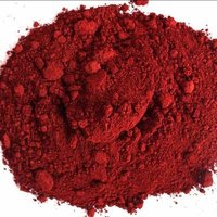 Les fabricants fournissent directement le pigment rouge d'oxyde de fer 110 120 130 pour la teinture de sol en mortier de béton, brique de ciment et d'asphalte