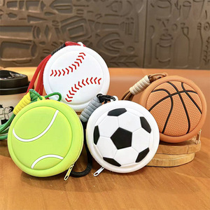 Nuevo Bolso Promocional Mini de Silicona Serie Deportiva 3D con Diseño de Baloncesto, para Almacenamiento de Auriculares y Llavero, Ideal para Regalo Corporativo - Product Image 4