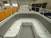 Bateau de plaisance et de pêche en aluminium soudé, catamaran à console centrale, nouveau design Gospel, 7,9 m (26 pieds), avec passerelle