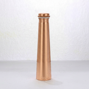 Bouteille d'eau réutilisable en cuivre avec bouchon à vis, anti-fuite, compatible lave-vaisselle, unisexe, pour la randonnée, design minimaliste - Product Image 1